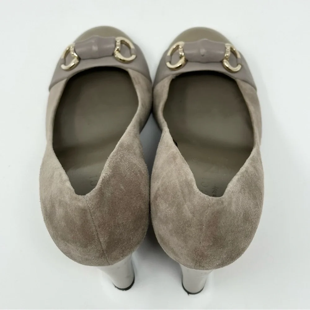 GUCCI Horsebit Accent Suede Wedge Pumps Heels Taupe Womens 35 5